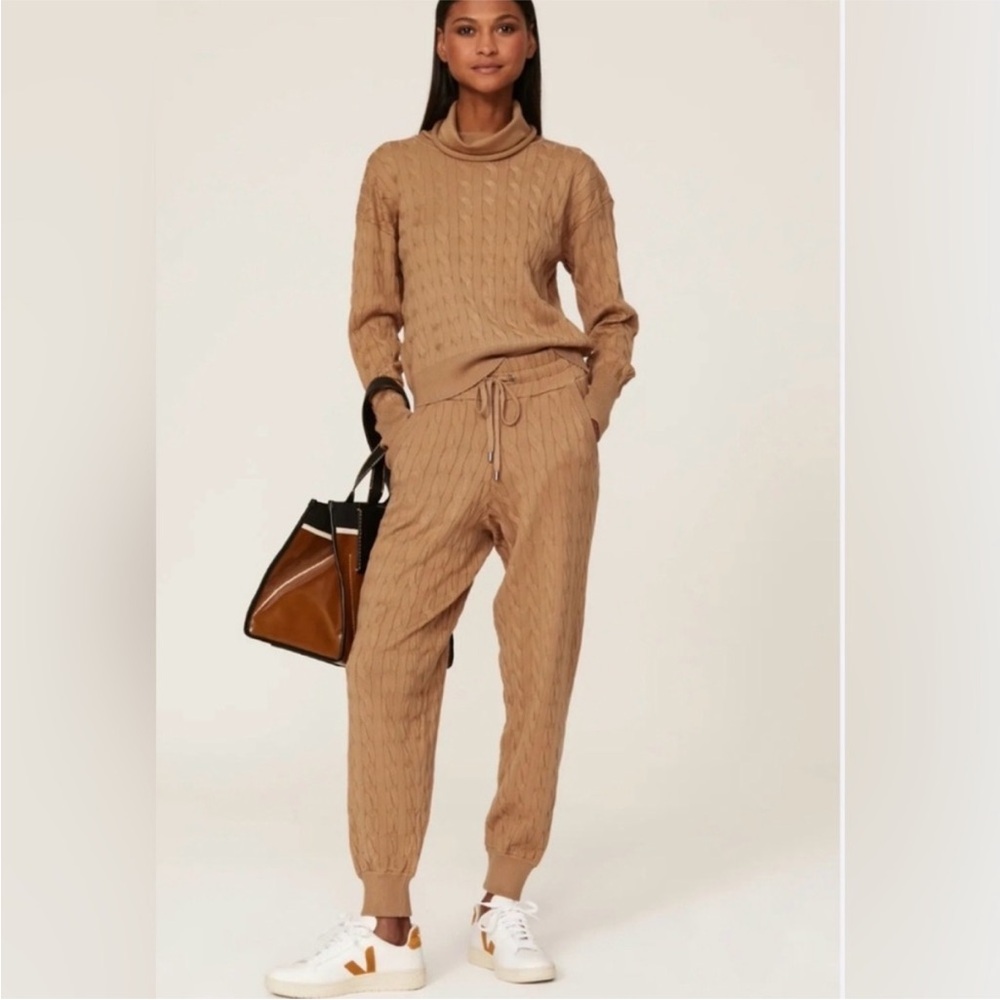 Veronica Beard Lova Cable Knit Sweater and Jogger Set - Medium